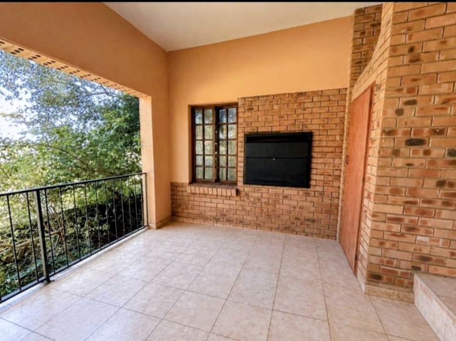 To Let 3 Bedroom Property for Rent in Cashan North West
